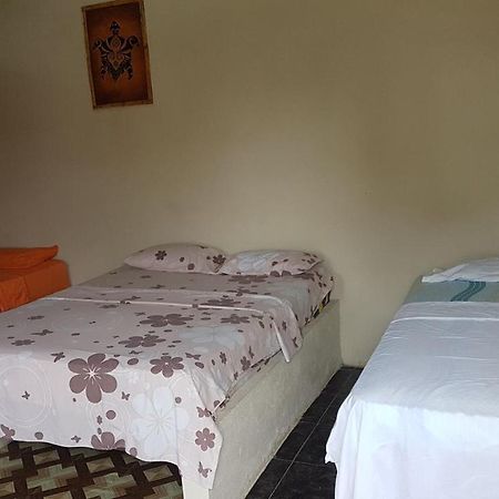 Montanita Garden Hostal מראה חיצוני תמונה
