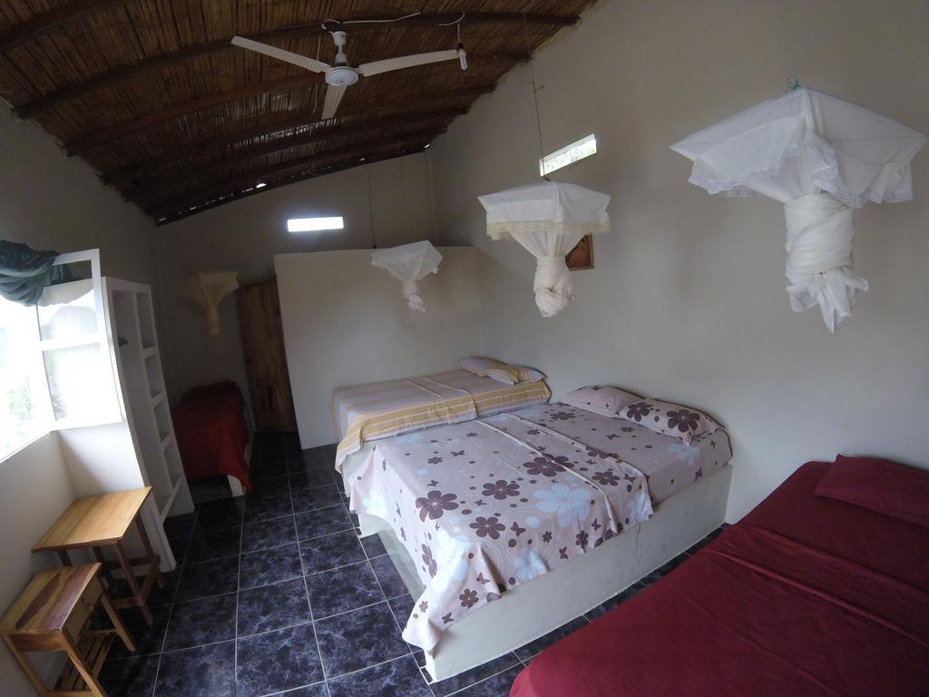 Montanita Garden Hostal מראה חיצוני תמונה