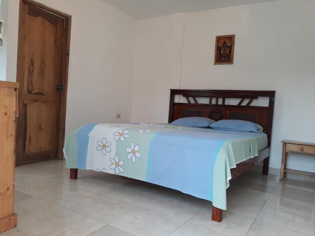 Montanita Garden Hostal מראה חיצוני תמונה